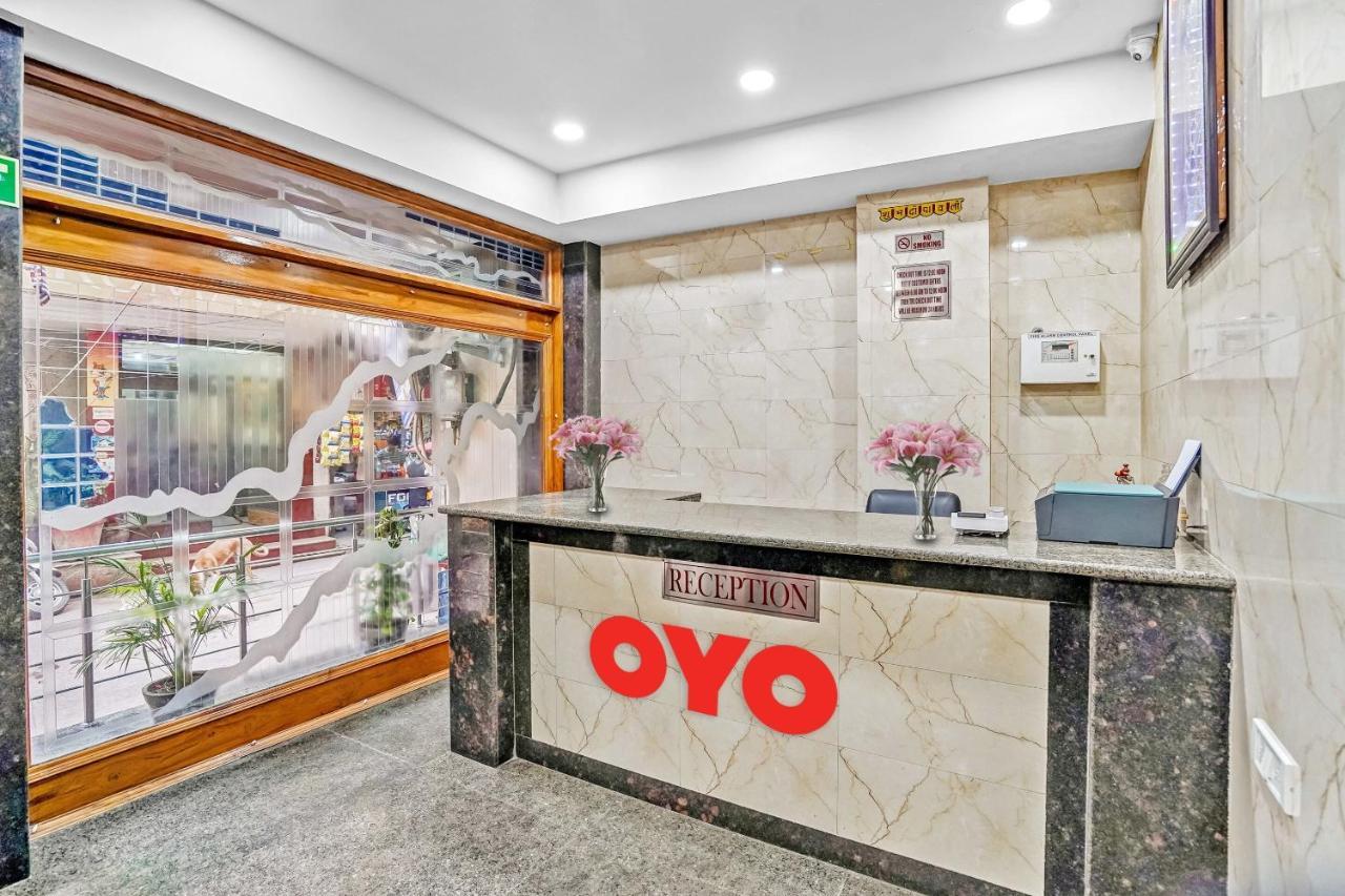 Oyo 88326 Hotel Cloud 9 Neu-Delhi Exterior foto